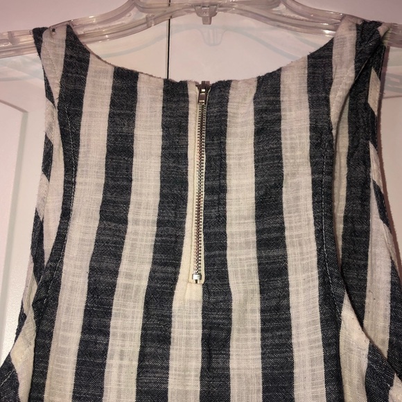 Striped Tank Top - Picture 3 of 4